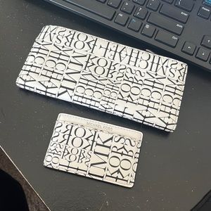 Michael Kors Wallet and Card Holder